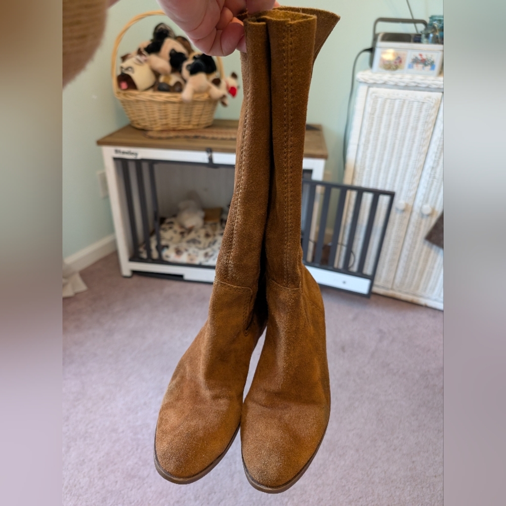 Nine West suede boots
